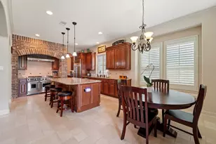 2211 Indigo Pass Ct, Friendswood, TX 77546 - Photo 7