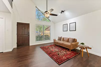 9 Lilium Court, The Woodlands, TX 77380 - Photo 5