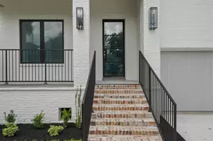 4009 Newshire Dr, Houston, TX 77025 - Photo 3
