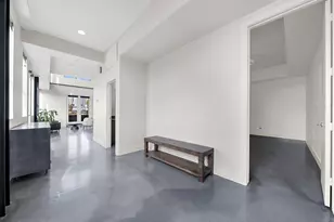 2323 Polk St St, Houston, TX 77003 - Photo 9