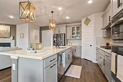 8603 Shadowbrook Glen Trail, Richmond, TX 77407 - Photo 3