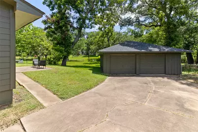 117 Cannon Street, Clute, TX 77531 - Photo 23