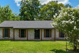 117 Cannon St, Clute, TX 77531 - Photo 1