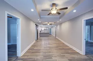 4220 Delhi St, Houston, TX 77022 - Photo 3