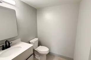 2226 Triway Ln, Houston, TX 77043 - Photo 13