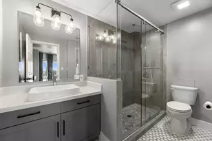 2001 Holcombe Blvd, Houston, TX 77030 - Photo 17