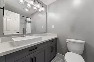 2001 Holcombe Blvd, Houston, TX 77030 - Photo 23