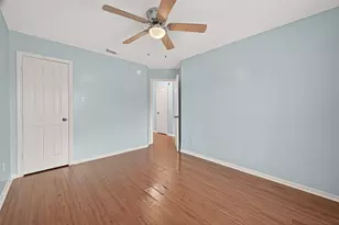 6710 Bellaire Gardens Dr, Houston, TX 77072 - Photo 29
