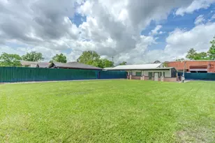 2127 Maximillian, Houston, TX 77039 - Photo 7