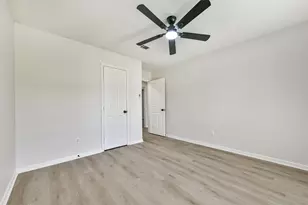 4427 Saffron Ln, Friendswood, TX 77546 - Photo 21