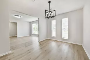 4427 Saffron Ln, Friendswood, TX 77546 - Photo 13