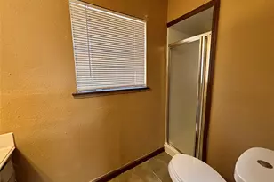5631 W Bellfort, Houston, TX 77035 - Photo 17