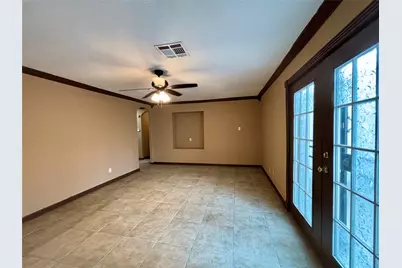 5631 W Bellfort, Houston, TX 77035 - Photo 9