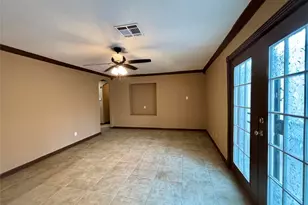 5631 W Bellfort, Houston, TX 77035 - Photo 9