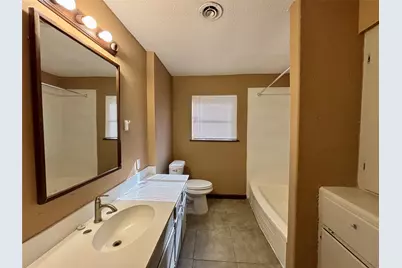 5631 W Bellfort, Houston, TX 77035 - Photo 13