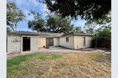 5631 W Bellfort, Houston, TX 77035 - Photo 19
