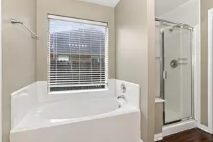3122 Rainpark Ln, Katy, TX 77449 - Photo 11