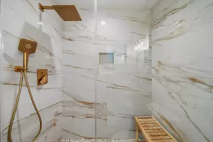 10658 Northbrook Dr, Houston, TX 77043 - Photo 15