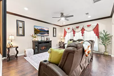 1000 Arbor Way, Conroe, TX 77303 - Photo 9