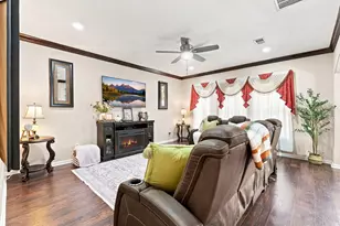 1000 Arbor Way, Conroe, TX 77303 - Photo 9