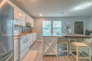 16701 E Hammon, Montgomery, TX 77316 - Photo 5