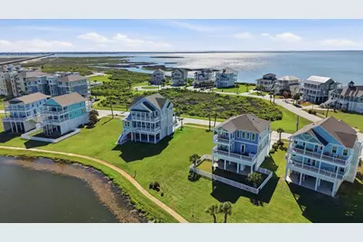 26915 Bay Water Drive, Galveston, TX 77554 - Photo 11