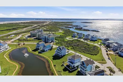 26915 Bay Water Drive, Galveston, TX 77554 - Photo 15