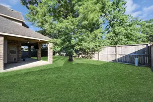 143 West Wading Pond Circle, Tomball, TX 77375 - Photo 39