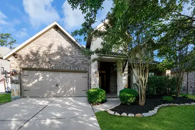 143 W Wading Pond Circle, Tomball, TX 77375 - Photo 1