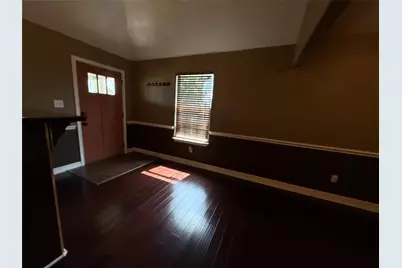 8233 Hickok Lane, Houston, TX 77075 - Photo 9