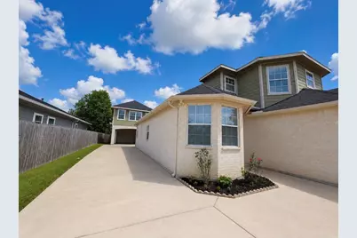 8233 Hickok Lane, Houston, TX 77075 - Photo 3