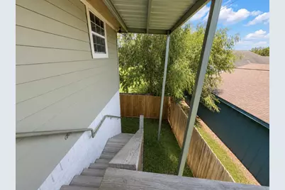 8233 Hickok Lane, Houston, TX 77075 - Photo 15