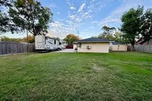 1402 Norwood St, Deer Park, TX 77536 - Photo 39