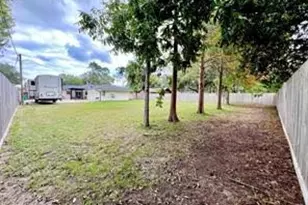 1402 Norwood St, Deer Park, TX 77536 - Photo 41