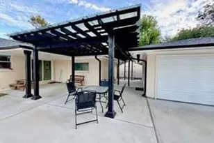 1402 Norwood St, Deer Park, TX 77536 - Photo 33