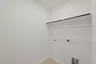 400 Long Br Dr, Dayton, TX 77535 - Photo 13