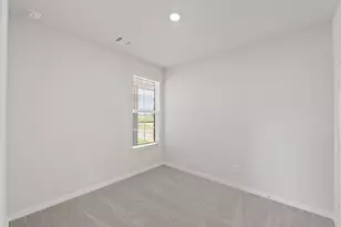 400 Long Br Dr, Dayton, TX 77535 - Photo 19