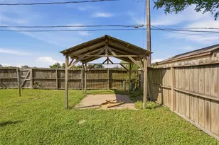 703 Overbluff St, Channelview, TX 77530 - Photo 21