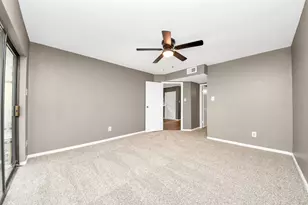 3105 Walnut Bend Ln, Houston, TX 77042 - Photo 13