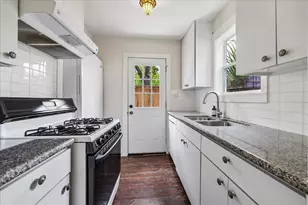 2211 Harvard St, Houston, TX 77008 - Photo 31