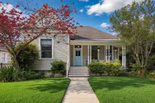 2211 Harvard St, Houston, TX 77008 - Photo 1