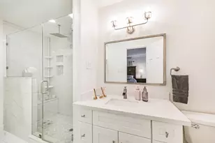 5002 Beechnut St, Houston, TX 77096 - Photo 31