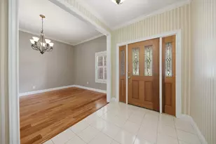 800 W Briarwood Dr, Brenham, TX 77833 - Photo 3