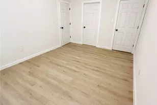 9711 Cargill A-B St, Houston, TX 77029 - Photo 17