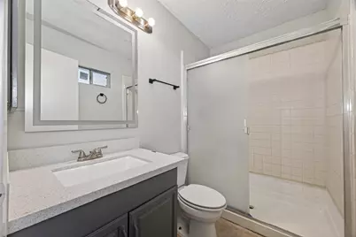 5211 Devon Green Drive, Katy, TX 77449 - Photo 33