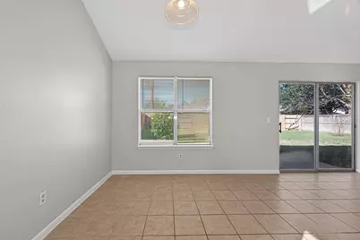 5211 Devon Green Drive, Katy, TX 77449 - Photo 11