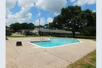 3980 Laura Leigh Drive, Friendswood, TX 77546 - Photo 13