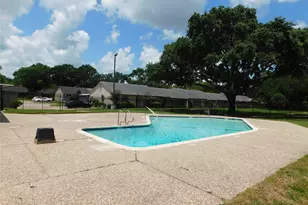 3980 Laura Leigh Dr, Friendswood, TX 77546 - Photo 13