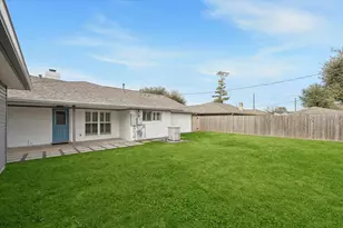 5422 Golf Dr, Houston, TX 77091 - Photo 29