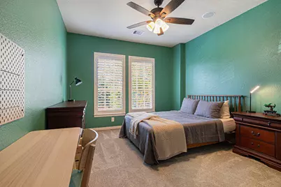 31 Wood Manor Place, The Woodlands, TX 77381 - Photo 33